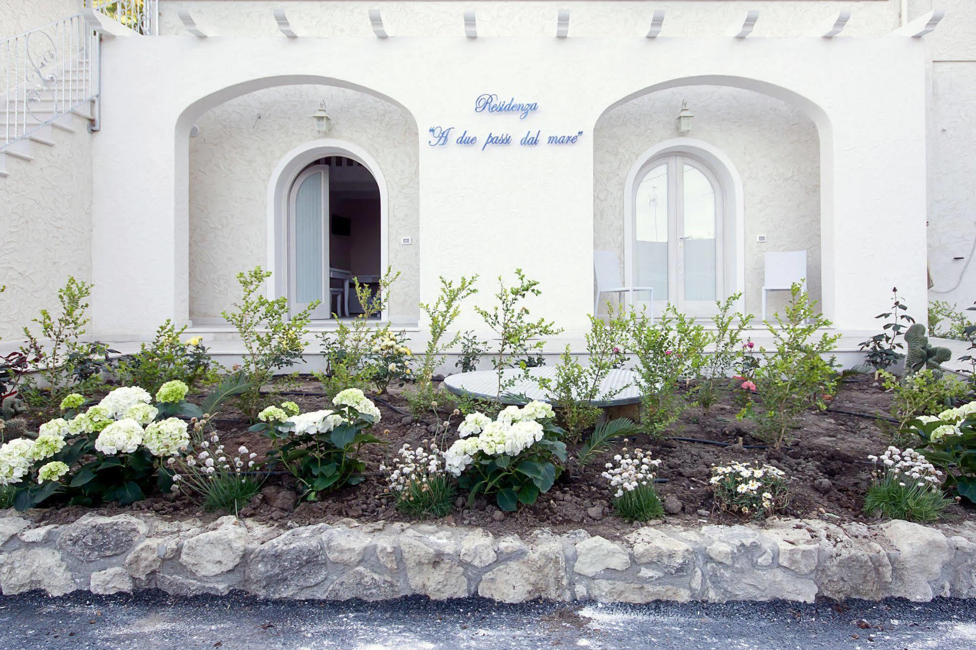 Hotel Residenza A Due Passi Dal Mare Tropea Exterior foto
